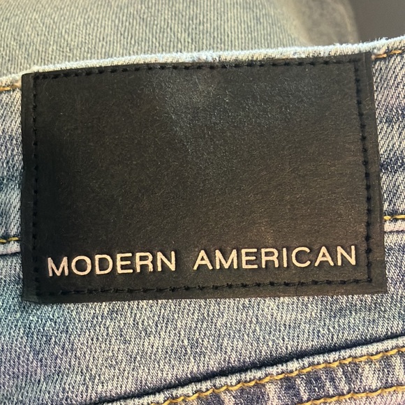 MODERN AMERICAN Women’s Venice Low Rise Wide Leg Distressesd Jeans. Size 30. - Picture 5 of 13